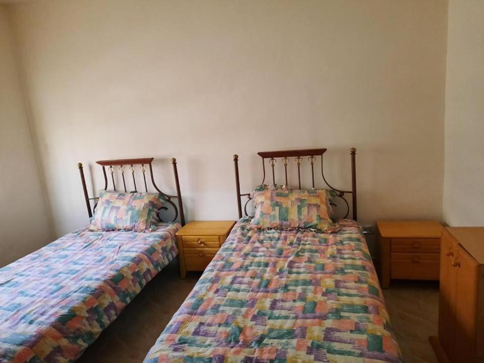 Emile Altwal Madaba Hotel ภายนอก รูปภาพ